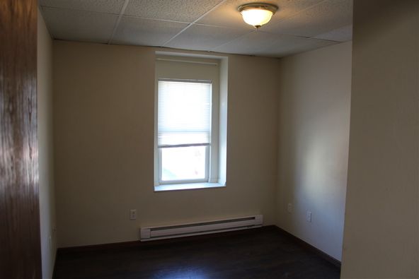 216 S Cherry St, Shell Rock, IA 50670